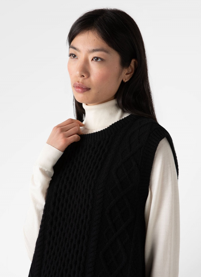 Black Sunspel Lambswool Cable Knit Vest | 85729-AHUP | USA