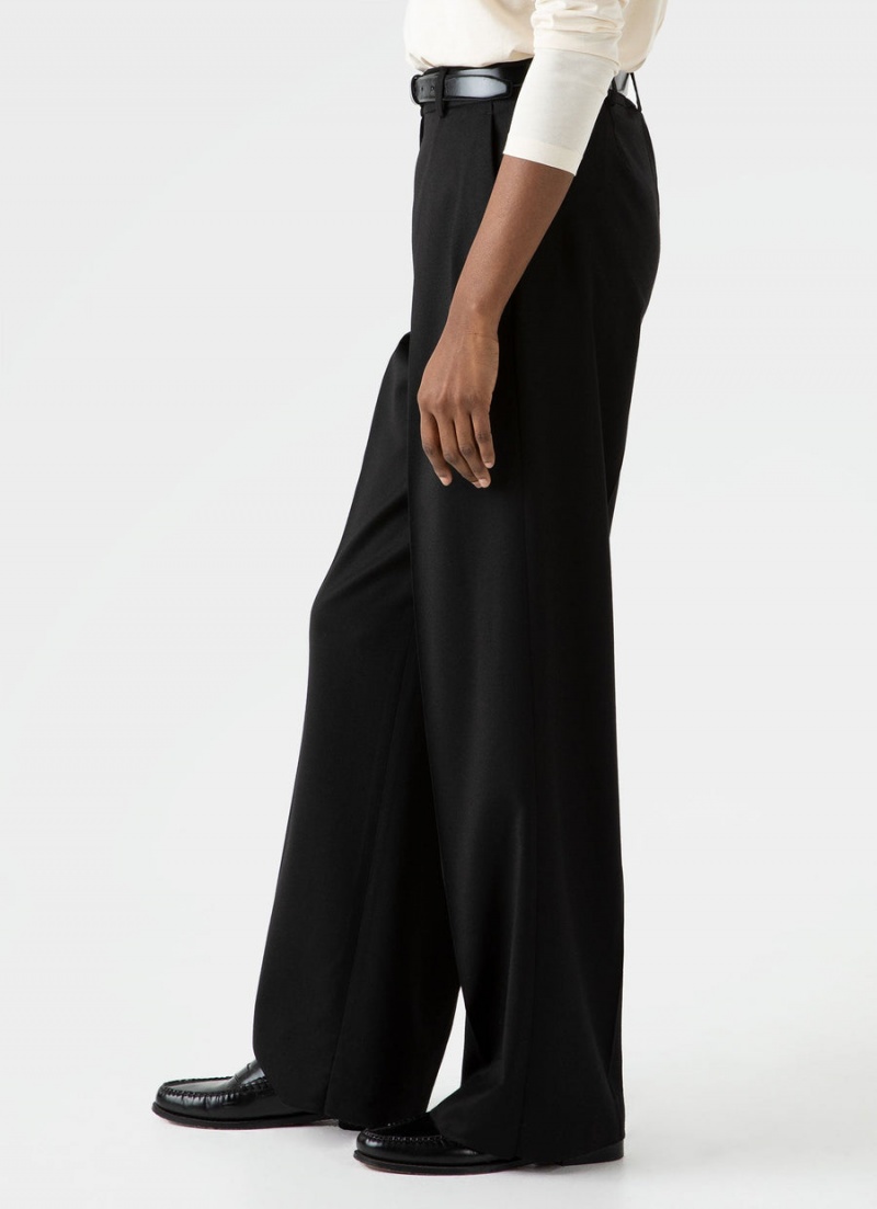 Black Sunspel Pleated Wool Trouser | 93850-LAXE | USA