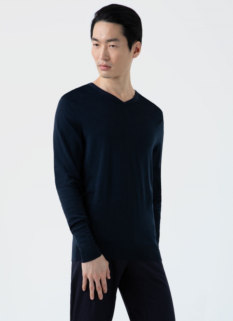 Navy Sunspel Extra‑Fine Merino V Neck | 20578-LWAT | USA