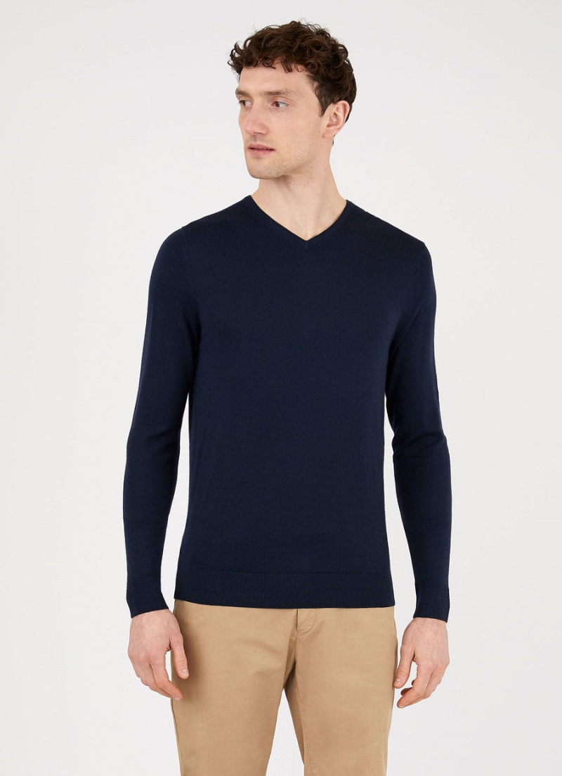 Navy Sunspel Extra‑Fine Merino V Neck | 20578-LWAT | USA