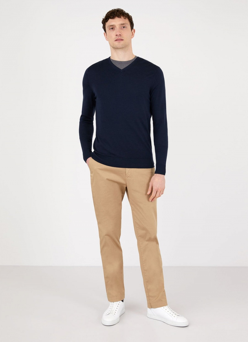 Navy Sunspel Extra‑Fine Merino V Neck | 20578-LWAT | USA